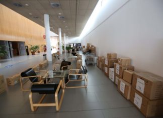 Los municipios más pequeños de la provincia reciben de la Diputación de Málaga una nueva remesa de más de 200.000 mascarillas