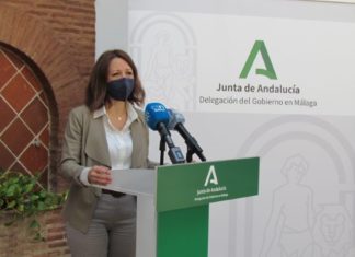Navarro agradece a los policías locales su trabajo durante más de un año de pandemia