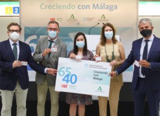 Metro de Málaga reparte 8.000 bonometros al personal sanitario del General y el Materno Infantil