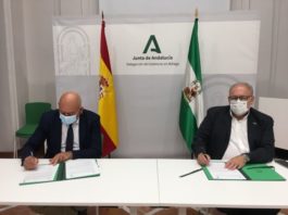 Firmado el protocolo de actuación para el nuevo centro de salud de Cómpeta