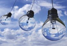 La Junta reclama al Gobierno central más infraestructuras eléctricas “para no perder proyectos y oportunidades de crecimiento”