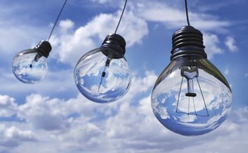 La Junta reclama al Gobierno central más infraestructuras eléctricas “para no perder proyectos y oportunidades de crecimiento”