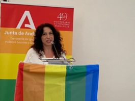 Andalucía reivindica la diversidad de las familias andaluzas en el Día del Orgullo LGTBI