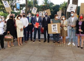 El PSOE denuncia que el Ayuntamiento permite la implantación de una gasolinera a menos de 10 metros de viviendas en La Pelusa