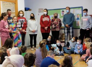 En pijama por el derecho a pertenecer a una familia de acogida