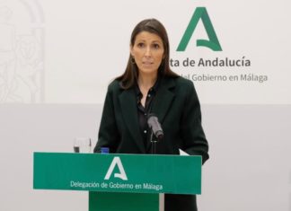 La delegada de Educación y Deporte hace balance de tres años de legislatura