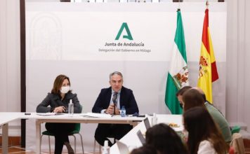 Bendodo anuncia que el proyecto del nuevo hospital de Málaga se licitará durante el primer trimestre del año
