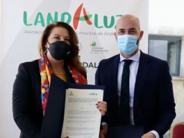 Junta y Landaluz afianzan su colaboración para promocionar los productos agroalimentarios de Andalucía con la firma de un protocolo marco