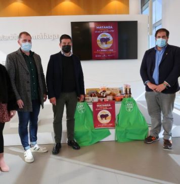 La Fiesta de la Matanza de Ardales cumple 25 años rememorando la elaboración tradicional de productos cárnicos