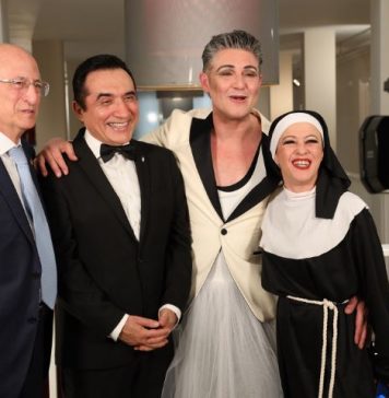 La XXVI Gala del Teléfono de la Esperanza de Málaga volvió a triunfar con el nuevo espectáculo de Ángel Garó