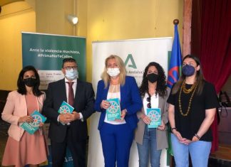 Andalucía elabora el primer protocolo para la atención personalizada de las mujeres gitanas que sufren violencia de género
