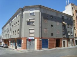 La Junta licita la instalación de dos ascensores para 12 viviendas de San Juan Bosco en Málaga