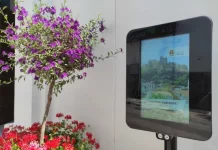 Monda cuenta con tres nuevos Paneles Interactivos de Información Turística
