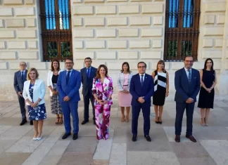 Carolina España insta a los nuevos delegados a estar “junto a las personas en estos momentos de incertidumbre”