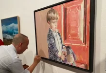 El madrileño Alejandro Galán, ganador del XII Premio de Pintura Evaristo Guerra por su obra ‘La espera’