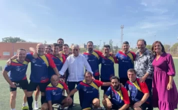 El equipo de Policía Nacional se proclama campeón del Primer Torneo de Fútbol 7 a beneficio de la investigación en Málaga