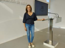 Por Andalucía reclama a Moreno que solucione los problemas de falta de personal en los institutos de Málaga