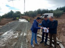 La Junta inicia la ejecución de dos caminos rurales en Riogordo