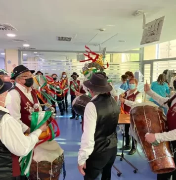 El Hospital Regional de Málaga celebra las fiestas navideñas centrado en la humanización de la atención