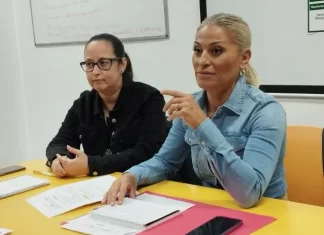 IU acusa a Moreno Bonilla (PP) de “seguir las mismas políticas antiabortistas que Vox a pesar de gobernar en solitario”