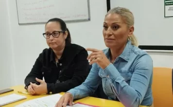 IU acusa a Moreno Bonilla (PP) de “seguir las mismas políticas antiabortistas que Vox a pesar de gobernar en solitario”
