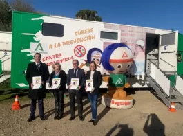Más de 400 escolares malagueños se han concienciado sobre la prevención de riesgos de su entorno con el `Prevebús´