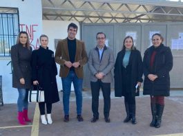 El delegado territorial de Desarrollo Educativo visita el CEIP Los Almendros de Guaro