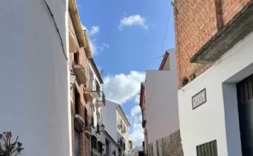 La Junta destina 30.000 euros a mejoras en la Casa de la Cultura y apartamentos rurales en Pujerra para luchar contra la despoblación