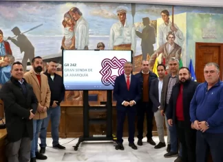 La Diputación finaliza la Gran Senda de La Axarquía con cuatro etapas y cuarenta y cuatro kilómetros