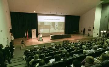 Educación rinde homenaje a más de 500 docentes jubilados de la provincia de Málaga