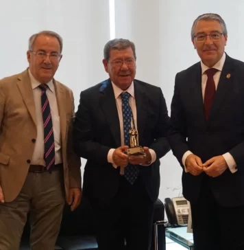 Recepción de autoridades de Burgos y de la Archicofradía de La Sangre