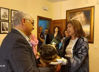 Entrega a la Cofradía del Rico de Escultura de San Juan Bautista Degollado para el desfile procesional del Miércoles Santo