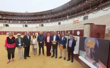 Artistas plásticos rinden homenaje a Picasso en el ruedo de La Malagueta