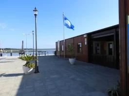 Los puertos andaluces de gestión autonómica reciben nueve banderas azules que premian la calidad de sus instalaciones