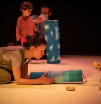 El Teatro Cánovas dedica el fin de semana a los bebés con el montaje ‘Univers’, una experiencia sensorial con música en directo
