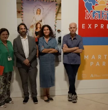 El Instituto Andaluz de las Artes Plásticas y Visuales presenta ‘MálagaEXPRESS’, un retrato inédito de la ciudad bajo la mirada de Martin Parr