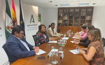 La Consejería de Agricultura y CCOO se reúnen a fin de avanzar en las líneas del Pacto Social y Económico