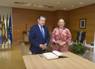 La Junta da un paso más hacia la administración electrónica municipal con una herramienta para agilizar trámites