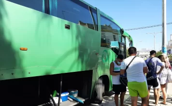 Más de 100 localidades del interior tendrán rutas en autobús para desplazarse a la playa en verano