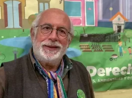 Sola, sumando espero