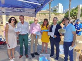 La Junta lleva al litoral malagueño la campaña ‘Andalucía, Mares que saben’