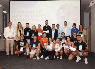 La Diputación de Málaga premia los proyectos innovadores de estudiantes de Educación Física de la provincia