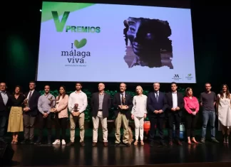 El Ayuntamiento Málaga, el CMR Rincón de la Victoria, AIKB EKOERROTA, el Colegio Puertosol y Pedro Marín Cots, Premios Málaga Viva 2023