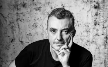 El escritor Manuel Vilas participa en el Ciclo Kafka que organiza el Centro Andaluz de las Letras