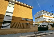 Educación y Ayuntamiento de Vélez-Málaga abordan la actuación ante la ocupación de instalaciones del CEIP Custodio Puga