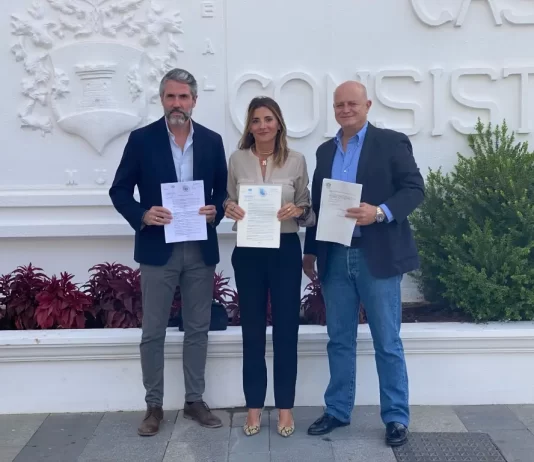 Una Moción de censura deja fuera de la Alcaldía al actual Edil de Mijas, Ana Mata Regirá el Ayuntamiento