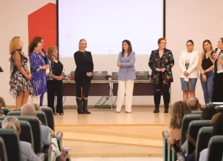 Ocho mujeres de la provincia ponen voz a una canción dedicada a la mujer rural