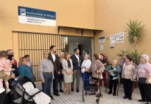 El PSOE denuncia “el cerrojazo” del centro ciudadano de Dos Hermanas a los mayores desde hace cuatro años