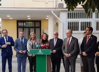 La Junta de Andalucía destaca el buen funcionamiento del centro de salud provisional del El Palo