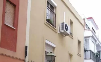 La Junta licita por 1,3 millones de euros la mejora energética de 104 viviendas públicas en Málaga
